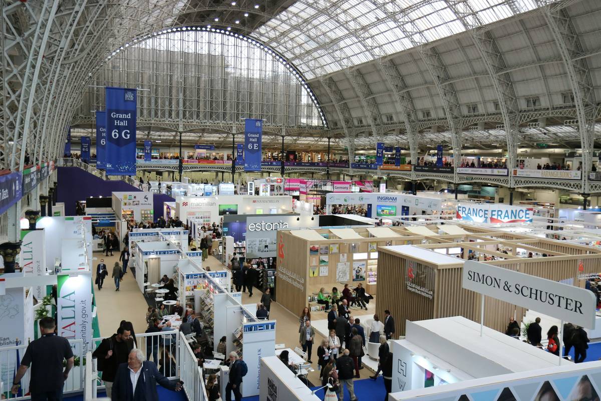 convention vendor filing claim with convention vendor plan insurance after booth damage